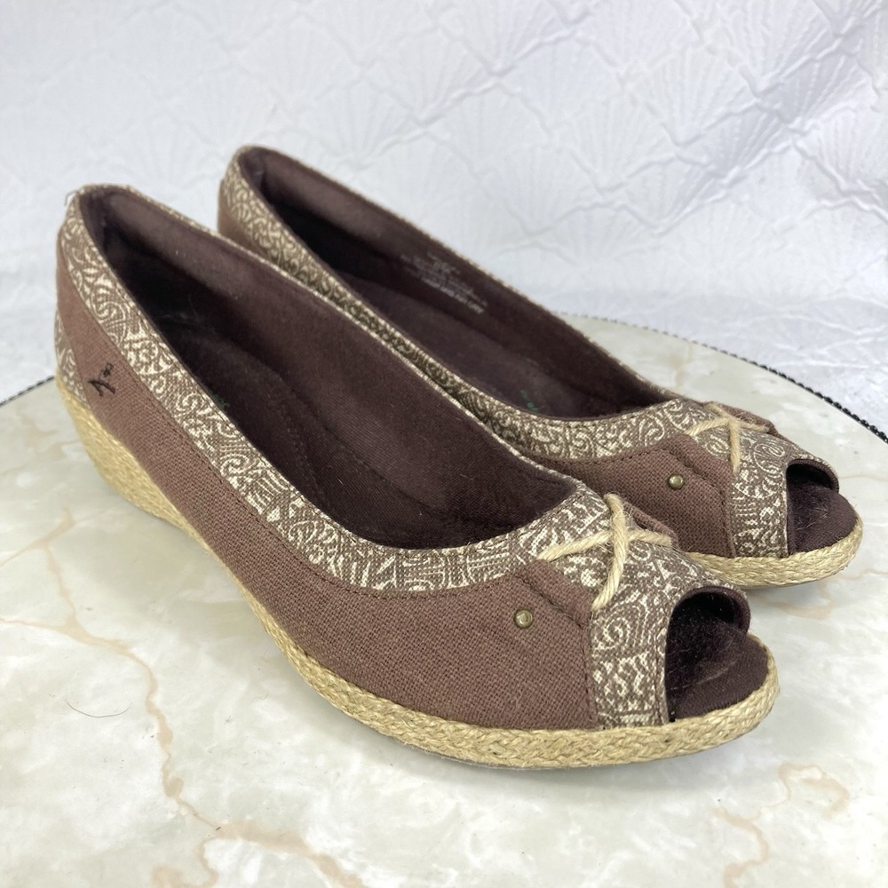 Grasshoppers Peep Toe Espadrille Wedge Shoes Women 8 Brown Comfort Slip On Heels